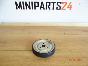 Gebruikte Waterpomp poelie Mini Mini (R56) 1.6 16V Cooper S Prijs € 32,73 Inclusief btw aangeboden door Miniparts24 - Miniteile24 GbR