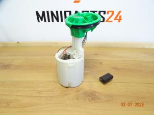 Gebruikte Benzinepomp Mini Clubman (R55) 1.6 16V Cooper S Prijs € 83,30 Inclusief btw aangeboden door Miniparts24 - Miniteile24 GbR
