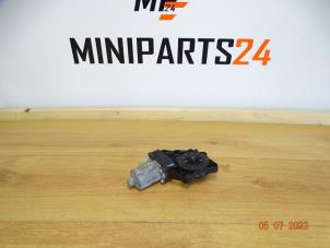 Gebruikte Motor electrisch raam Mini Mini (R56) 1.6 16V Cooper Prijs € 23,80 Inclusief btw aangeboden door Miniparts24 - Miniteile24 GbR