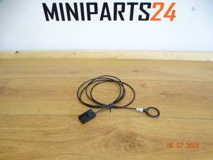 Gebruikte Kabel (diversen) Mini Mini (R56) 1.6 16V Cooper Prijs € 41,65 Inclusief btw aangeboden door Miniparts24 - Miniteile24 GbR