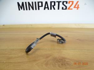Gebruikte Kabel (diversen) Mini Mini (R56) 1.6 16V Cooper Prijs € 17,85 Inclusief btw aangeboden door Miniparts24 - Miniteile24 GbR