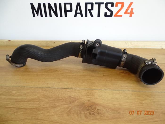 Gebruikte Intercooler Slang Mini Mini (R56) 1.6 16V Cooper Prijs € 35,70 Inclusief btw aangeboden door Miniparts24