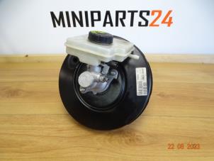 Gebruikte Rembekrachtiger Mini Mini (R56) 1.6 16V Cooper Prijs € 89,25 Inclusief btw aangeboden door Miniparts24 - Miniteile24 GbR