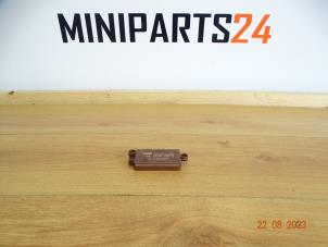 Gebruikte Alarm module Austin Mini Open (R52) 1.6 16V One Prijs € 23,80 Inclusief btw aangeboden door Miniparts24 - Miniteile24 GbR