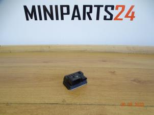 Gebruikte Computer Diversen Mini Mini (R56) 1.6 Cooper D 16V Prijs € 47,60 Inclusief btw aangeboden door Miniparts24 - Miniteile24 GbR