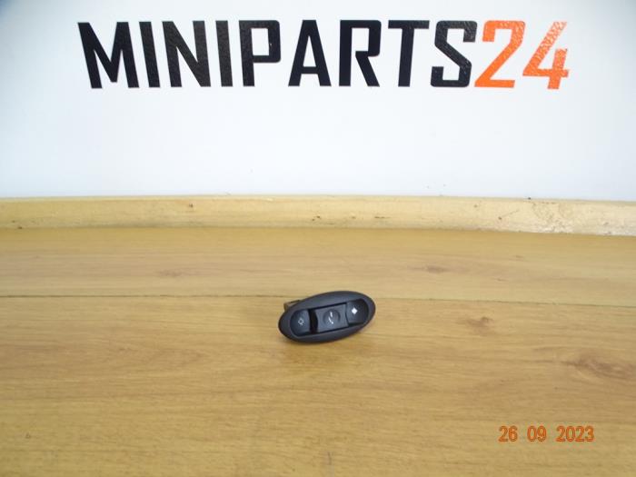Schuifdak schakelaar van een MINI Mini One/Cooper (R50) 1.6 16V Cooper 2002