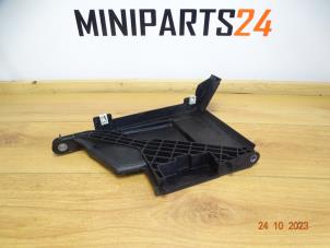 Gebruikte Accubak Mini Mini (F56) 2.0 16V Cooper S Prijs € 23,80 Inclusief btw aangeboden door Miniparts24 - Miniteile24 GbR