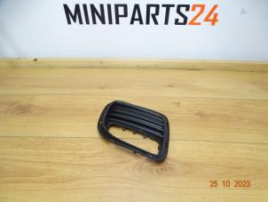 Gebruikte Bumperdeel links-achter Mini Mini (R56) 1.6 16V John Cooper Works Prijs € 32,73 Inclusief btw aangeboden door Miniparts24 - Miniteile24 GbR