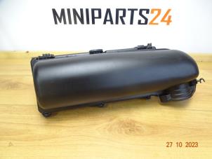 Gebruikte Luchtfilterhuis Mini Mini (R56) 1.6 16V Cooper S Prijs € 130,90 Inclusief btw aangeboden door Miniparts24 - Miniteile24 GbR