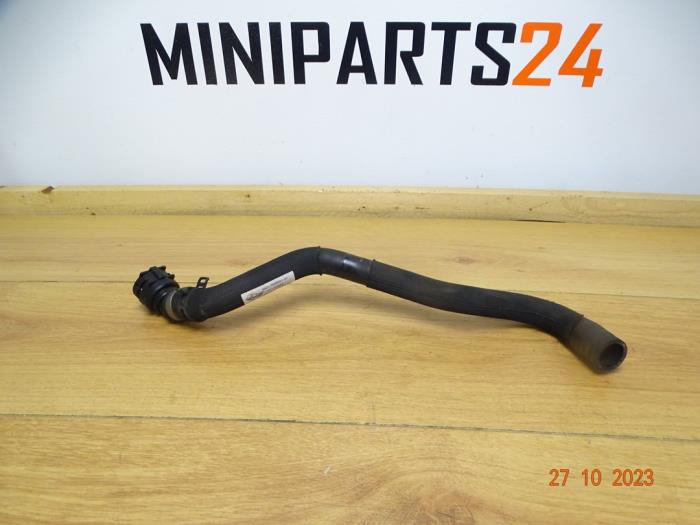 Gebruikte Waterpijp Mini Mini (R56) 1.6 16V Cooper S Prijs € 17,85 Inclusief btw aangeboden door Miniparts24