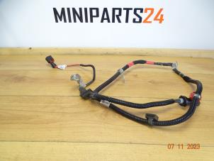 Gebruikte Kabel (diversen) Mini Mini (F56) 1.5 12V Cooper D Prijs € 119,00 Inclusief btw aangeboden door Miniparts24 - Miniteile24 GbR