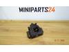 MINI Mini One/Cooper (R50) 1.6 16V Cooper Remzadel links-voor