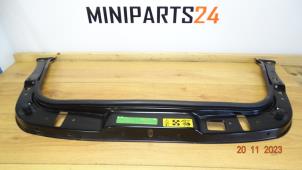 Gebruikte Slotplaat voor Mini Mini (R56) 1.6 16V Cooper Prijs € 113,05 Inclusief btw aangeboden door Miniparts24 - Miniteile24 GbR
