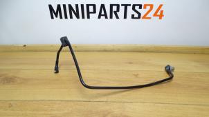 Gebruikte Leiding (diversen) Mini Mini Cooper S (R53) 1.6 16V Prijs € 41,65 Inclusief btw aangeboden door Miniparts24 - Miniteile24 GbR