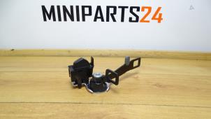 Gebruikte Diversen Mini Mini (F56) 2.0 16V Cooper S Prijs € 23,80 Inclusief btw aangeboden door Miniparts24 - Miniteile24 GbR