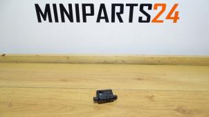 Gebruikte Antenne (diversen) Mini Mini (F56) 2.0 16V Cooper S Prijs € 17,85 Inclusief btw aangeboden door Miniparts24 - Miniteile24 GbR