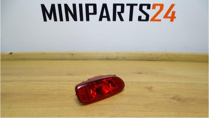 Mistachterlicht van een MINI Mini (F56) 2.0 16V Cooper S 2015