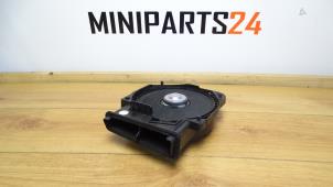 Gebruikte Subwoofer Mini Cooper Prijs € 65,45 Inclusief btw aangeboden door Miniparts24 - Miniteile24 GbR