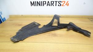 Gebruikte Onderrijbeveiliging Mini Cooper Prijs € 47,60 Inclusief btw aangeboden door Miniparts24 - Miniteile24 GbR