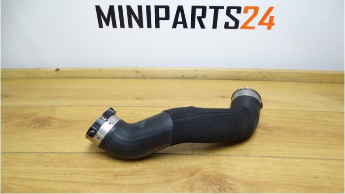 Gebruikte Turboslang Mini Mini (F56) 2.0 16V Cooper S Prijs € 23,80 Inclusief btw aangeboden door Miniparts24