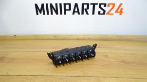 Gebruikte Combischakelaar ramen Mini Mini Cooper S (R53) 1.6 16V Prijs € 59,50 Inclusief btw aangeboden door Miniparts24 - Miniteile24 GbR