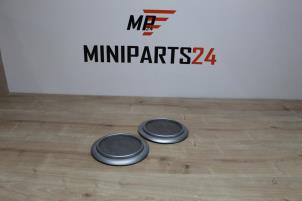 Gebruikte Speakerkap Mini Cooper S Prijs € 71,40 Inclusief btw aangeboden door Miniparts24 - Miniteile24 GbR