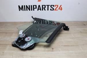 Gebruikte Ruitmechaniek 2Deurs rechts-achter Mini Cooper Prijs € 208,25 Inclusief btw aangeboden door Miniparts24 - Miniteile24 GbR
