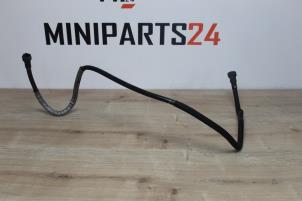 Gebruikte Leiding (diversen) Mini Cooper Prijs € 23,80 Inclusief btw aangeboden door Miniparts24 - Miniteile24 GbR