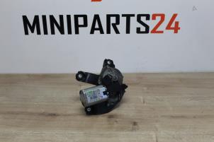 Gebruikte Ruitenwissermotor achter Mini Mini (R56) 1.4 16V One Prijs € 53,43 Inclusief btw aangeboden door Miniparts24 - Miniteile24 GbR