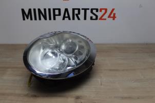 Gebruikte Koplamp links Mini Cooper S Prijs € 238,00 Inclusief btw aangeboden door Miniparts24 - Miniteile24 GbR