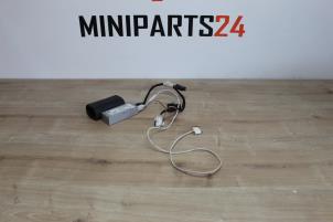 Gebruikte Telefoon Module Mini Mini Cooper S (R53) 1.6 16V Prijs € 29,75 Inclusief btw aangeboden door Miniparts24 - Miniteile24 GbR