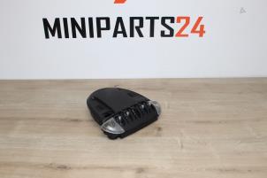Gebruikte Binnenverlichting voor Mini Mini (R56) 1.6 16V Cooper Prijs € 47,60 Inclusief btw aangeboden door Miniparts24 - Miniteile24 GbR
