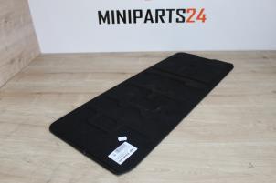 Gebruikte Bekleding bagageruimte Mini Mini (F56) 1.2 12V One Prijs € 65,45 Inclusief btw aangeboden door Miniparts24 - Miniteile24 GbR