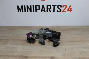 Gebruikte Hydrauliek pomp Mini Mini (R56) 1.6 16V Cooper Prijs € 178,50 Inclusief btw aangeboden door Miniparts24 - Miniteile24 GbR