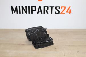 Gebruikte Deurslot Mechaniek 2Deurs links Mini Mini (F56) 1.2 12V One Prijs € 89,25 Inclusief btw aangeboden door Miniparts24 - Miniteile24 GbR