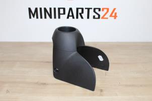 Gebruikte Bekerhouder Mini Mini (F56) 1.2 12V One Prijs € 23,80 Inclusief btw aangeboden door Miniparts24 - Miniteile24 GbR