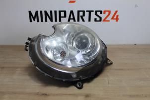 Gebruikte Linker Koplamp Mini Mini (R56) 1.6 16V Cooper S Prijs € 285,60 Inclusief btw aangeboden door Miniparts24 - Miniteile24 GbR