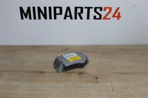 Gebruikte Airbag Klokveer Mini Mini (R56) 1.4 16V One Prijs € 53,55 Inclusief btw aangeboden door Miniparts24 - Miniteile24 GbR