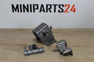 Gebruikte Steun (diversen) Mini Countryman (R60) 1.6 Cooper D ALL4 Prijs € 29,75 Inclusief btw aangeboden door Miniparts24