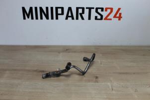 Gebruikte Waterpijp Mini Mini (R56) 1.6 16V John Cooper Works Prijs € 23,80 Inclusief btw aangeboden door Miniparts24 - Miniteile24 GbR
