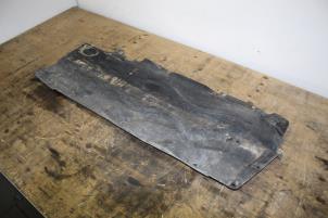 Gebruikte Onderrijbeveiliging Mini Mini (F56) 2.0 16V Cooper S Prijs € 41,65 Inclusief btw aangeboden door Miniparts24 - Miniteile24 GbR