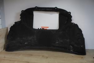 Gebruikte Motor Beschermplaat Mini Mini Cooper S (R53) 1.6 16V Prijs € 71,40 Inclusief btw aangeboden door Miniparts24 - Miniteile24 GbR