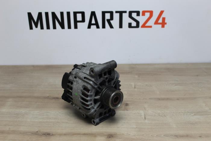 Gebruikte Dynamo Mini Mini (R56) 1.6 16V Cooper S Prijs € 47,60 Inclusief btw aangeboden door Miniparts24
