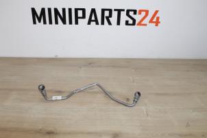 Gebruikte Oliedruk Leiding Mini Mini (R56) 1.6 16V Cooper S Prijs € 41,65 Inclusief btw aangeboden door Miniparts24 - Miniteile24 GbR