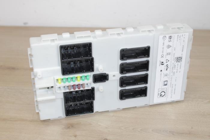 Gebruikte Bodycontrol Module Mini Mini (F56) 2.0 16V Cooper S Prijs € 178,50 Inclusief btw aangeboden door Miniparts24