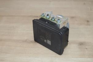 Gebruikte ABS Pomp Mini Mini (F56) 2.0 16V Cooper S Prijs € 345,10 Inclusief btw aangeboden door Miniparts24 - Miniteile24 GbR