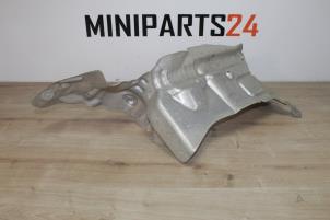 Gebruikte Hitteschild uitlaat Mini Mini (F56) 2.0 16V Cooper S Prijs € 35,11 Inclusief btw aangeboden door Miniparts24 - Miniteile24 GbR