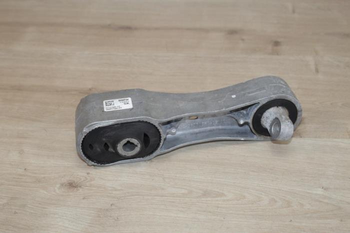 Gebruikte Motorrubber Mini Mini (F56) 2.0 16V Cooper S Prijs € 32,73 Inclusief btw aangeboden door Miniparts24