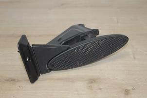 Gebruikte Gaspedaal Mini Mini (F56) 2.0 16V Cooper S Prijs € 23,80 Inclusief btw aangeboden door Miniparts24 - Miniteile24 GbR