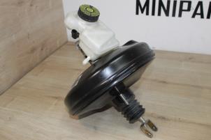 Gebruikte Rembooster Mini Mini (F56) 2.0 16V Cooper S Prijs € 101,15 Inclusief btw aangeboden door Miniparts24 - Miniteile24 GbR